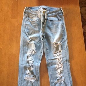 Ripped jeans. Am eagle